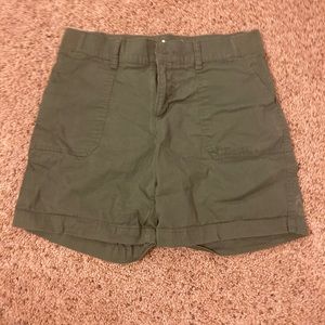 Olive green color and peachy pink color. Both hit Mid thigh.